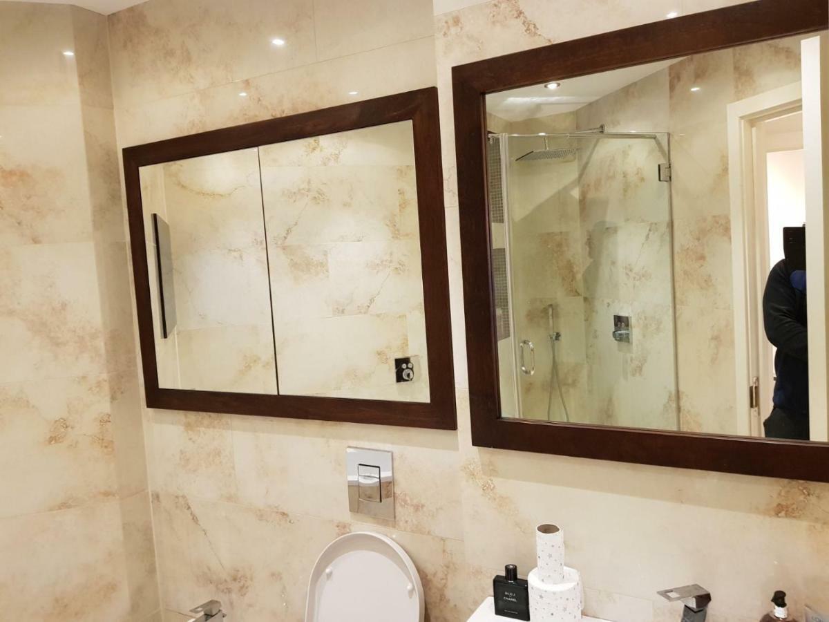 Heart Of Knightsbridge - Stunning Air Conditioned Apartment - 1 Minute Walk From Harrods London Ngoại thất bức ảnh